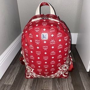 💝RARE💝MCM Dietrich Laurel Ruby Red Vicetos Backpack